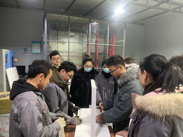 深化理論學(xué)習(xí)，淬煉實(shí)踐能力