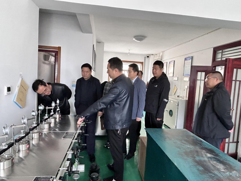 慶陽(yáng)市市場(chǎng)監(jiān)督管理局赴甘肅恒達(dá)工程檢測(cè)有限公司開(kāi)展專項(xiàng)調(diào)研